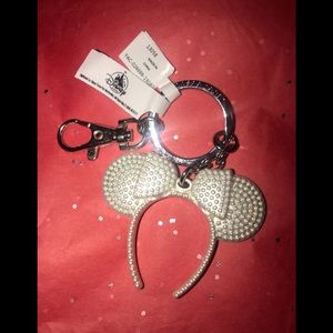 Disney Parks Minnie Mouse Headband Keychain